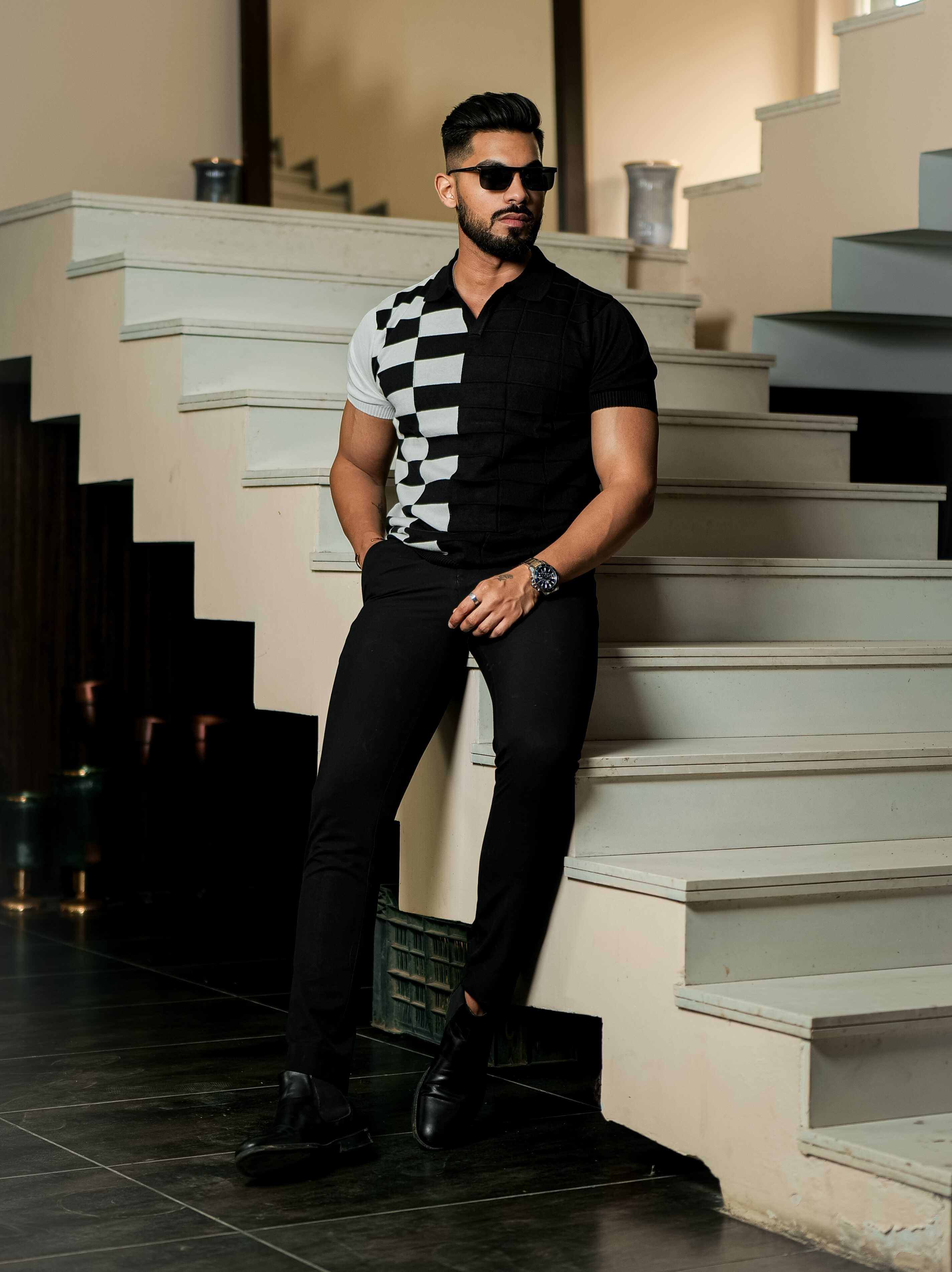 Black Cotton Half Sleeve Premium T Shirt - Image 3