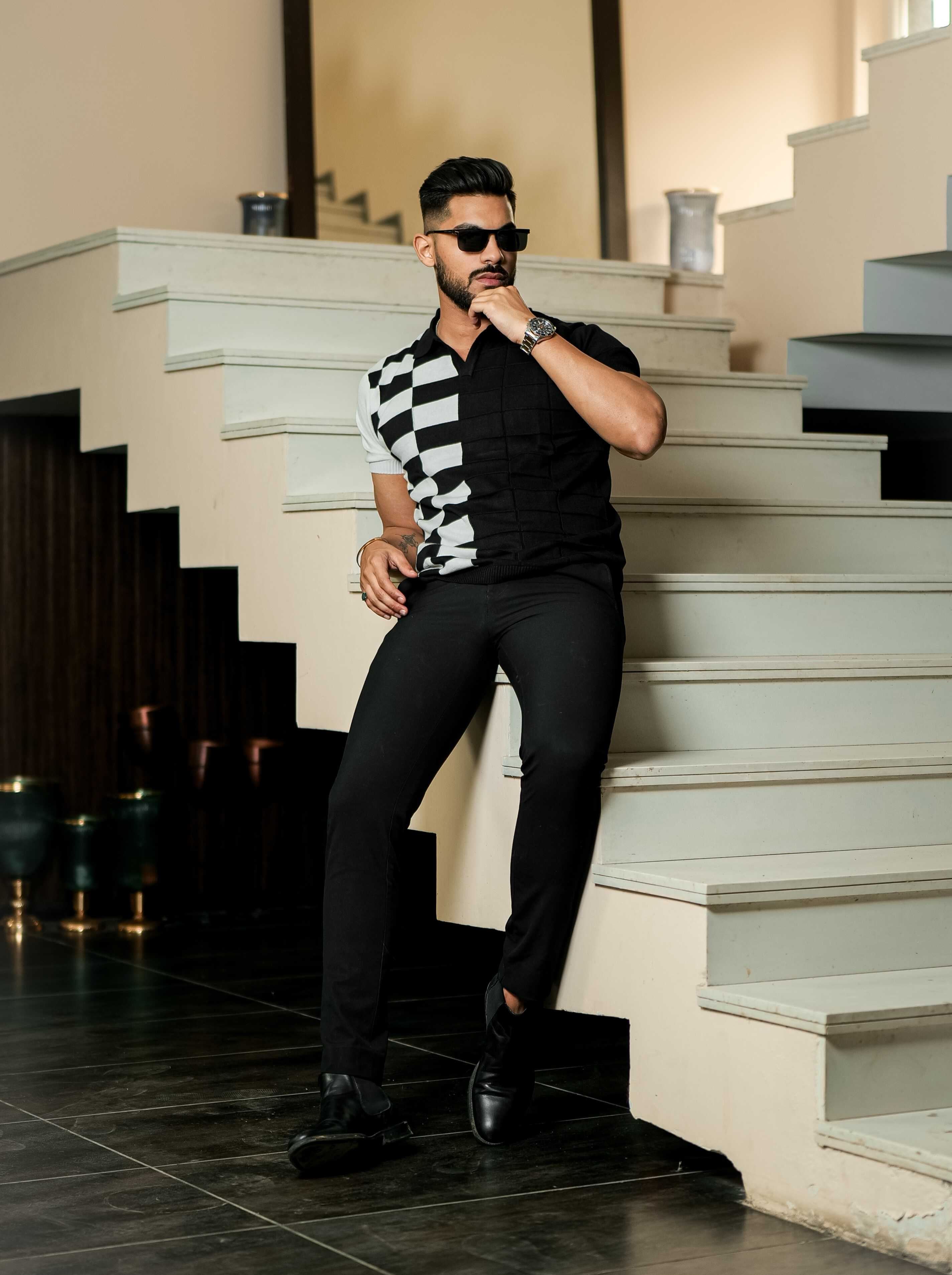 Black Cotton Half Sleeve Premium T Shirt - Image 5