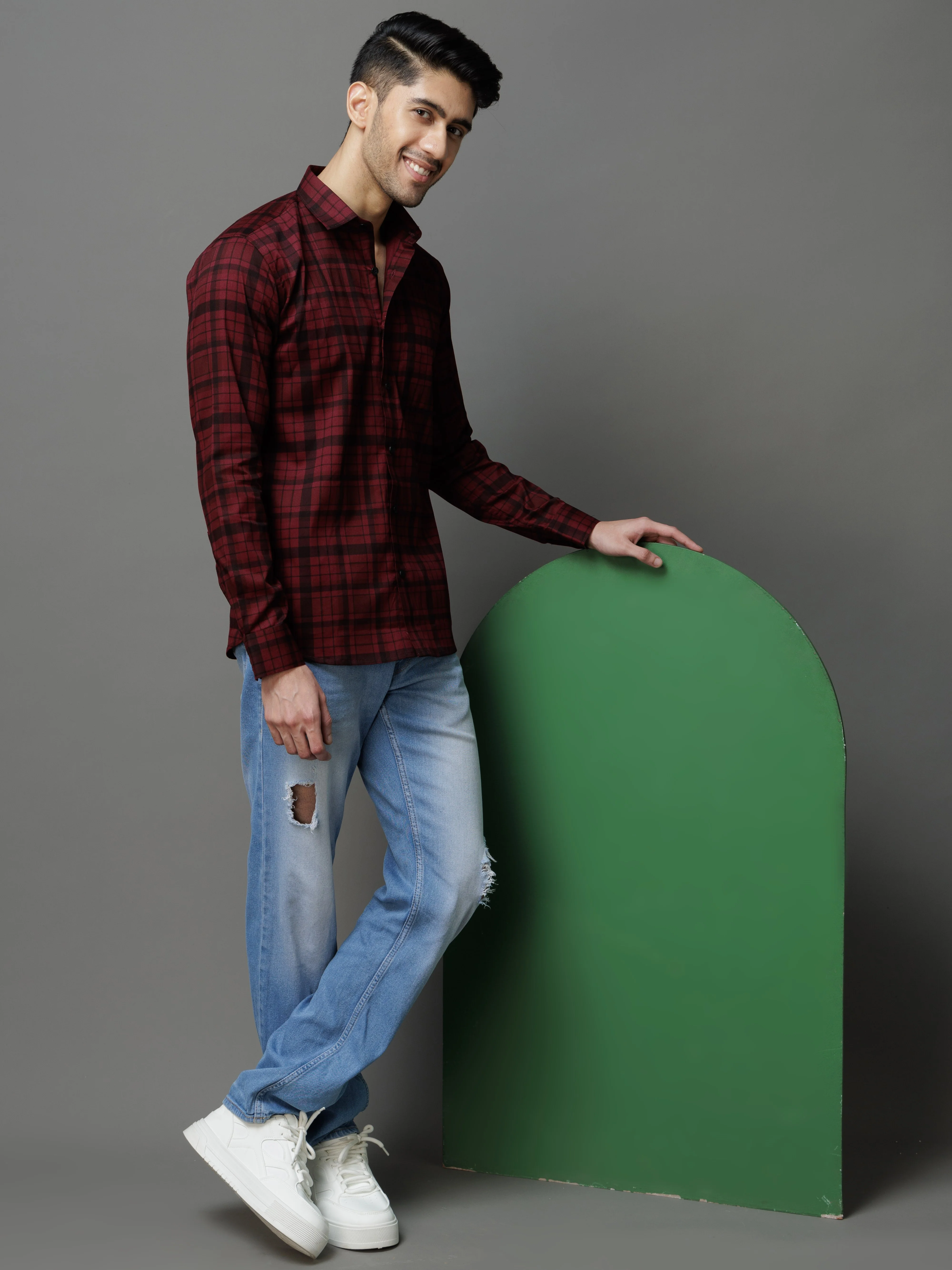 MAROON CHECKS PRINTED COTTON CASUAL SHIRT FOR MEN'S - Image 2