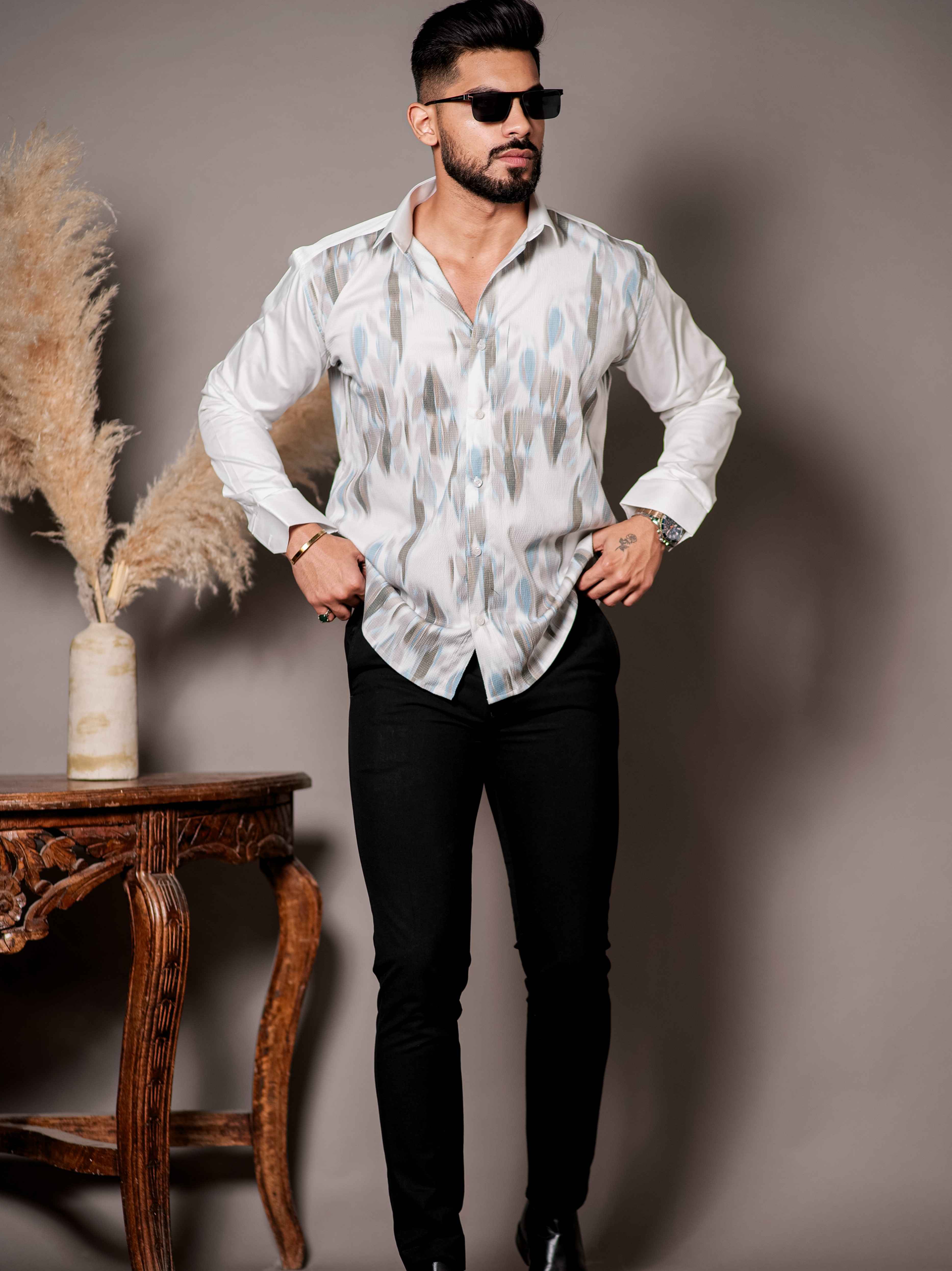 White Print Premium Shirt - Image 4